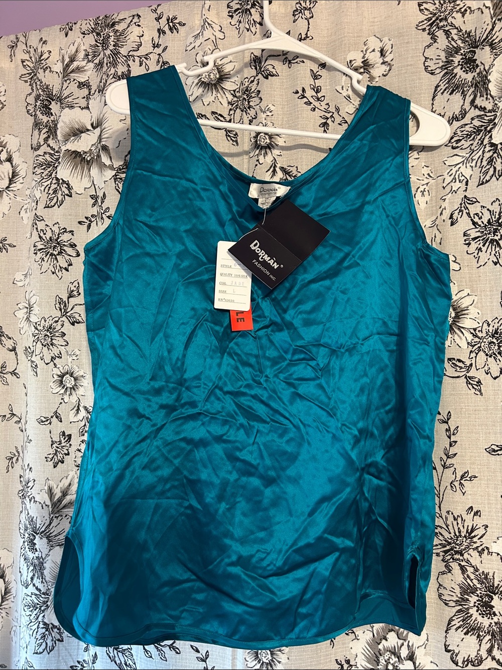 Jade Silk Tank Top - Women's Sleeveless Blouse